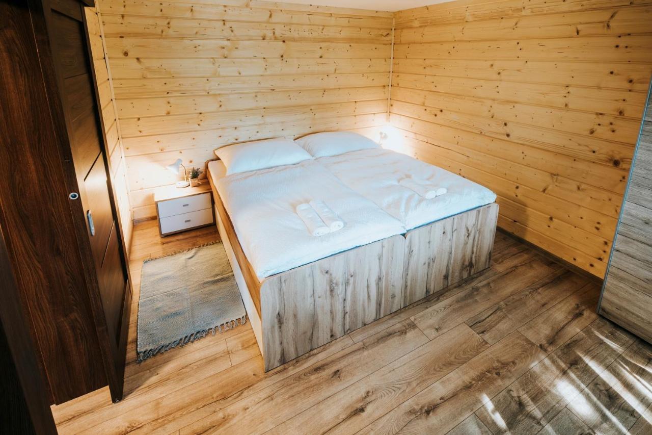 Apartman Florian 트렌시안스케테플리스 외부 사진